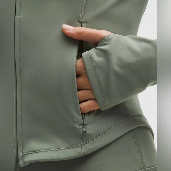 Like New! Lululemon Wunder Train Full Zip Jacket- Willow Leave- Size 10 - Picture 3 of 9